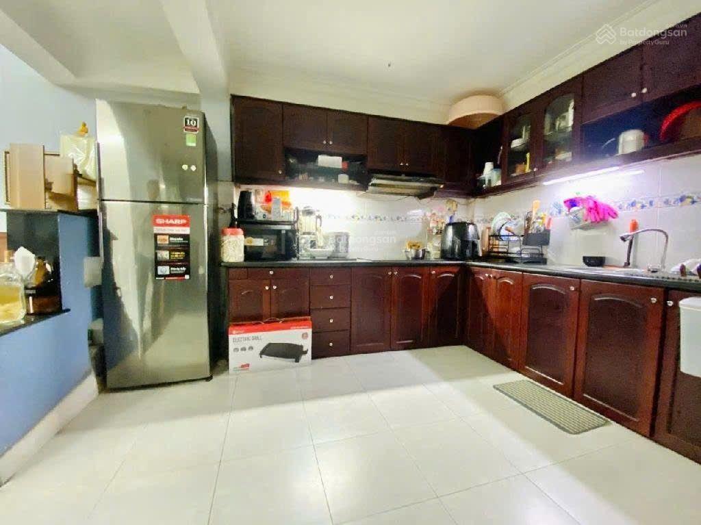 Quận 1, nguyễn bỉnh khiêm  giá 8,8 tỷ  2pn3wc  4,2x8m, ngay thảo cầm viên   vân 0388 515 ***
