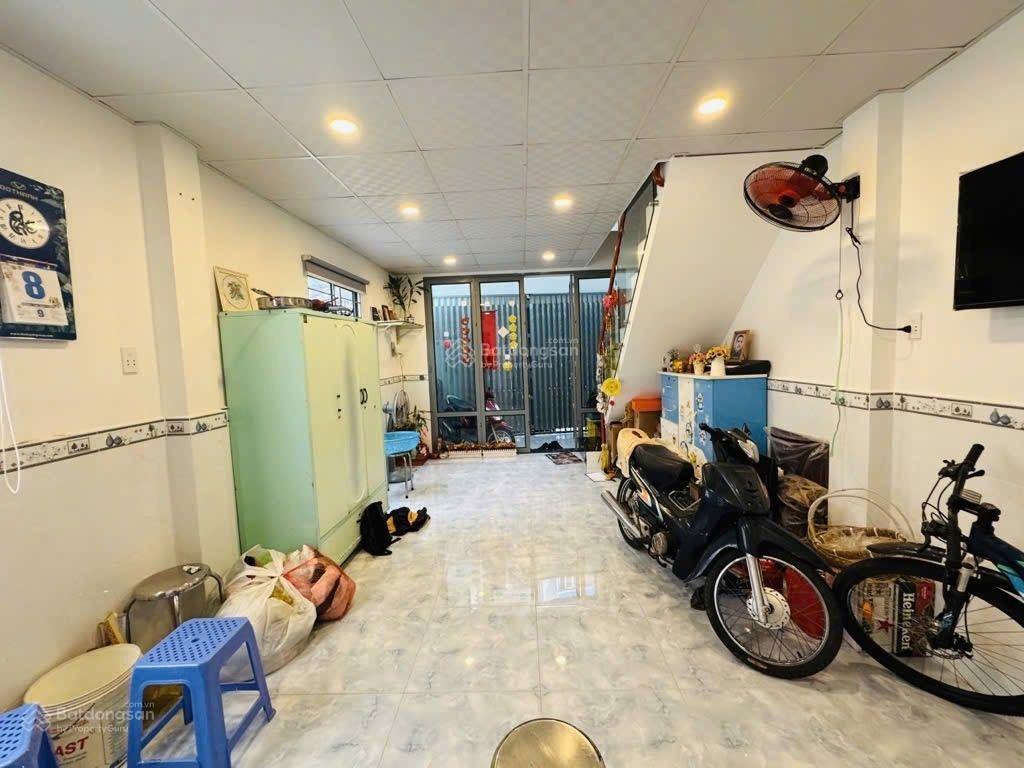 Quận 1, 50m2  4pn4wc  giá 7,3tỷ, đường nguyễn văn nguyễn, 4x12,5m, shr   vân 0388 515 ***