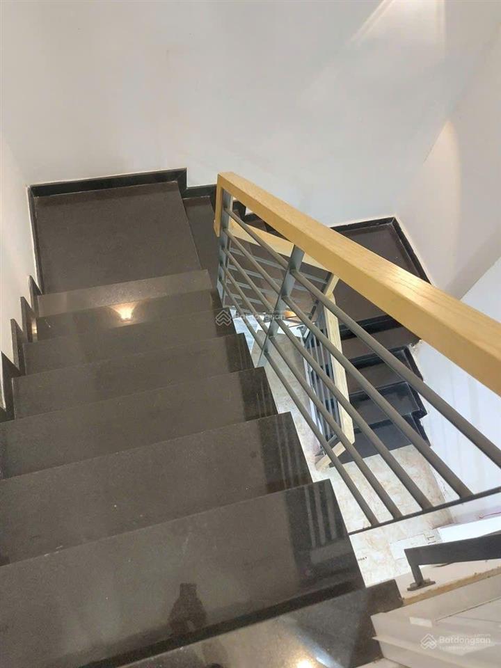 Quận 1, võ văn kiệt, ngang 5m, 54m2  giá 8tỷ, shr, hoàn công đủ   vân 0388 515 ***