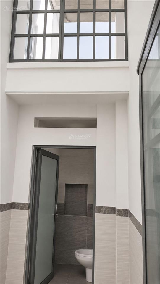 Quận 1, nguyễn trãi, hxh  giá 9,9tỷ, thực tế 70m2, công nhận 43m2, shr   vân 0388 515 ***