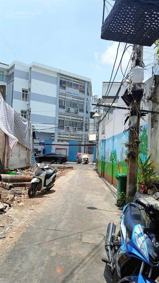 Quận 1, nguyễn trãi, hxh  giá 9,9tỷ, thực tế 70m2, công nhận 43m2, shr   vân 0388 515 ***