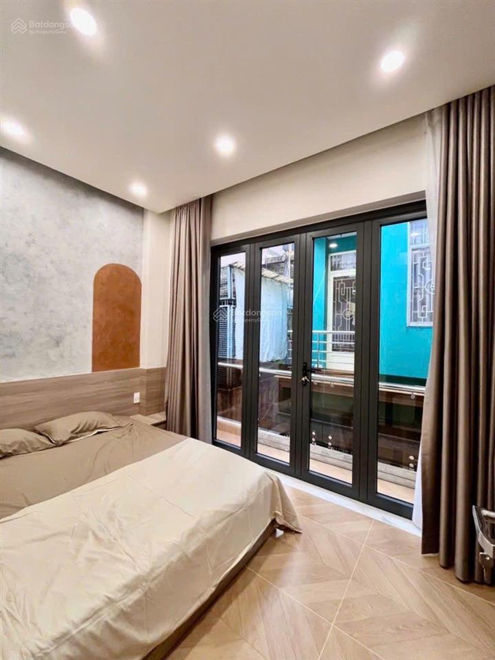 Q1, trần nhật duật  3pn2wc, dt sàn 59m2  giá 6,25 tỷ, nhà mới đẹp, full nt   vân 0388 515 ***