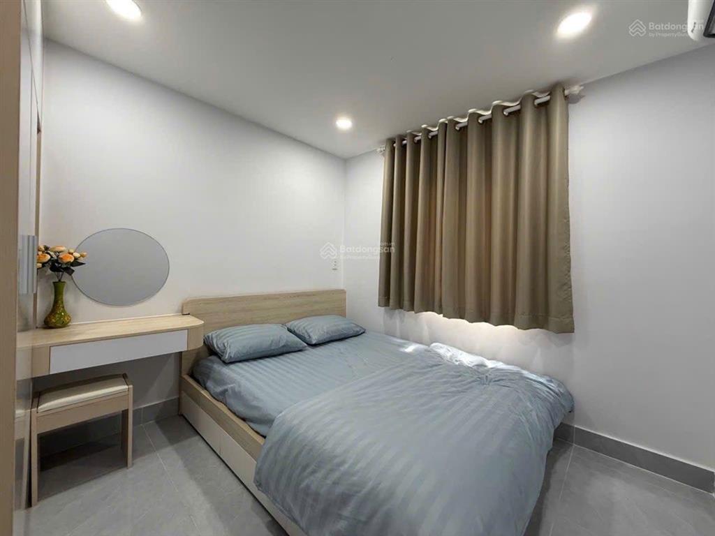 Q1, nguyễn cảnh chân  3x10m, 3pn2wc  giá 6,8 tỷ, hẻm oto   vân 0388 515 ***