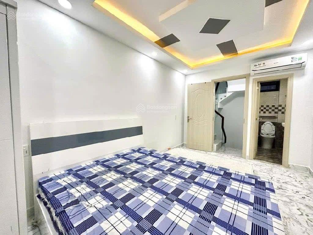 Q1, nguyễn cảnh chân, lô góc  9 tỷ  5 tầng, 3pn4wc, shr   vân 0388 515 ***
