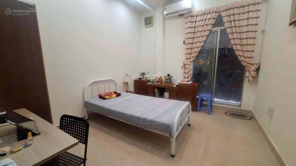 Quận 1, đinh tiên hoàng  86m2, 3pn2wc  giá 5,99 tỷ   vân 0388 515 ***