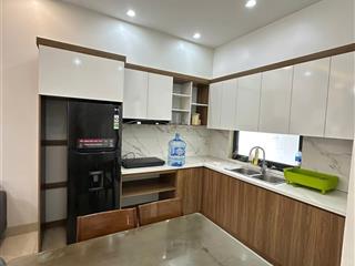 Chỉ từ 11tr/ tháng là thuê được căn nhà riêng 3 tầng 3 phòng full nội thất