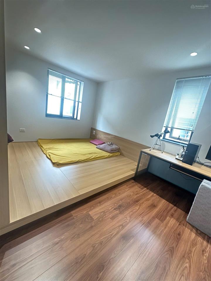 Cho thuê biệt thự đẹp tại centa river park, 25 triệu, 135m2, 4pn, 5wc