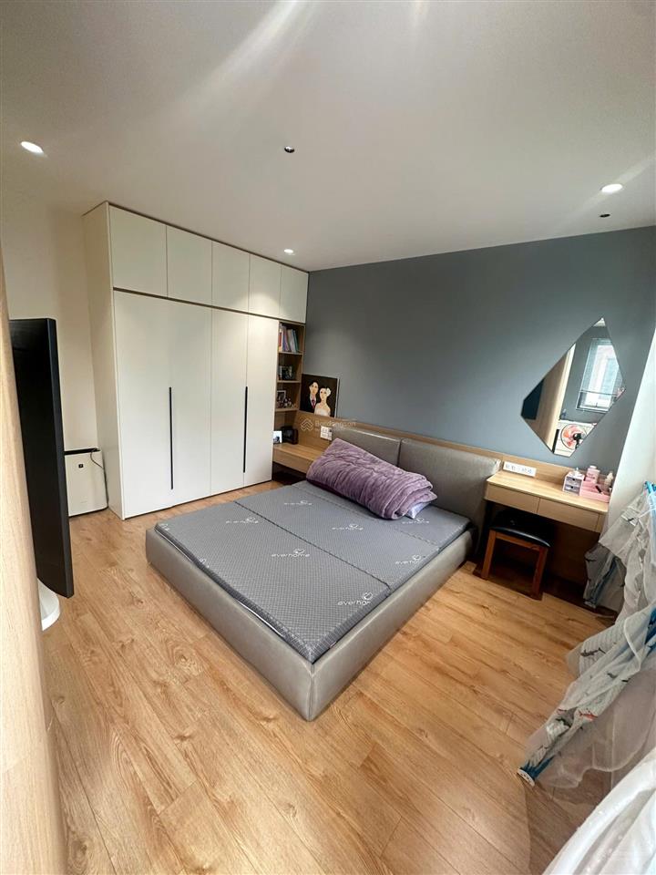 Cho thuê biệt thự đẹp tại centa river park, 25 triệu, 135m2, 4pn, 5wc