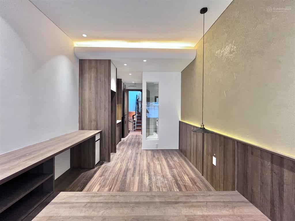 Căn hộ mới xây cao cấp tone gỗ đen ung văn khiêm gần ngã tư hàng xanh ngay đh hutech  0842 672 ***