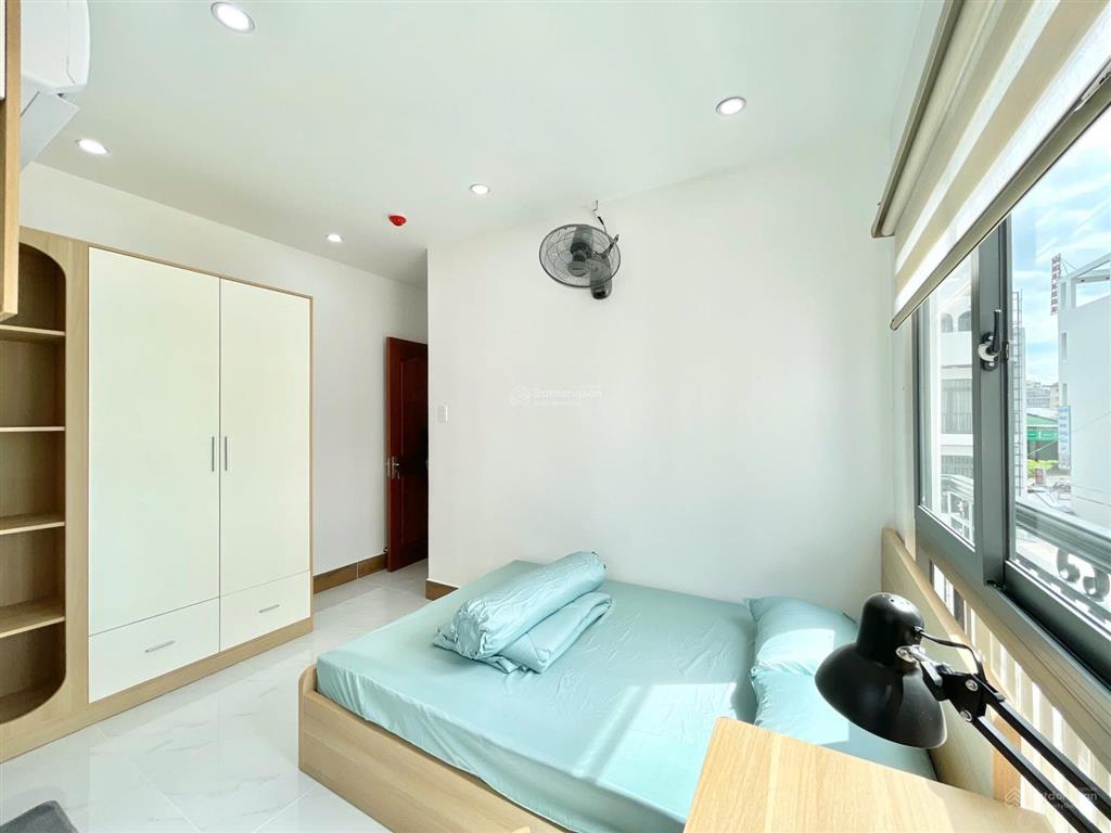 Thuê ngay phòng mới 2 cửa sổ sáng máy giặt riêng dương quảng hàm gần đại học văn lang 0842 672 ***