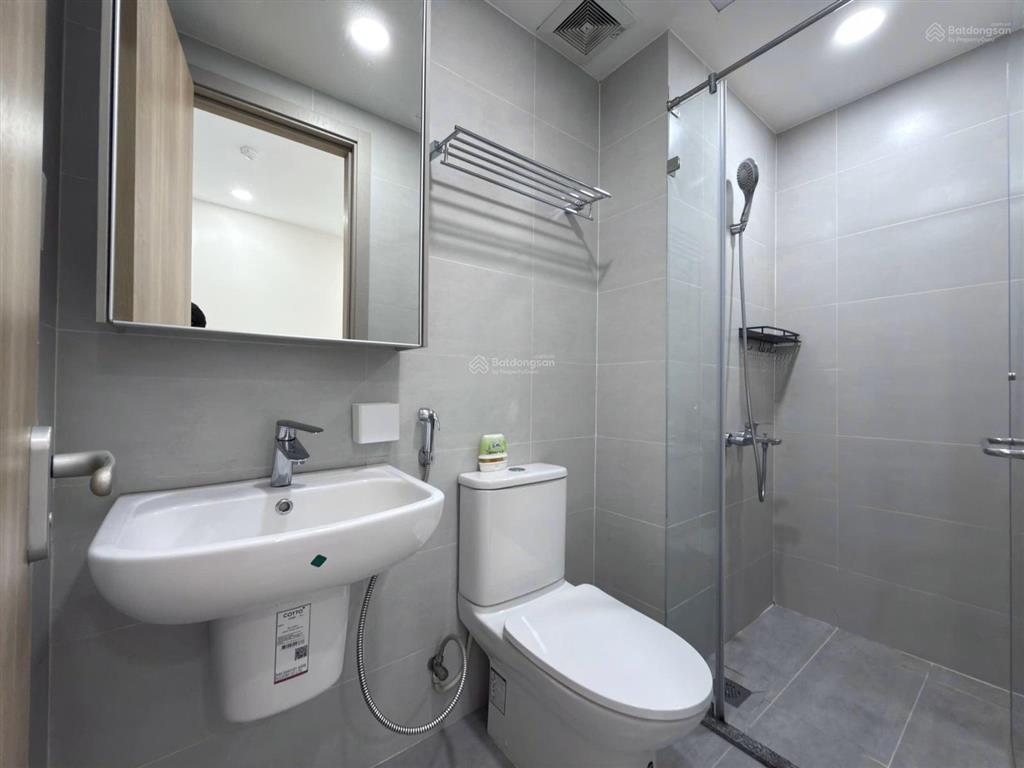 Căn hộ cửa sổ sáng 35m2 đầy đủ nội thất thang máy nơ trang long trung tâm bình thạnh  0842 672 ***