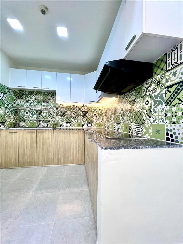 Tôi bán chung cư phan xích long 70m2 căn góc 4,4 tỷ, giá thật, nhà thật, hcm.