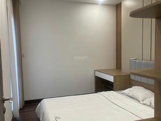 Cho thuê căn hộ 2 phòng ngủ, full đồ  hoàng huy commerce