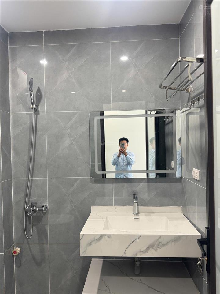 Bán nhà minh khai, hà nội, nhà nằm trong khuôn viên khu đô thị times city 40m2*6 tầng thang máy
