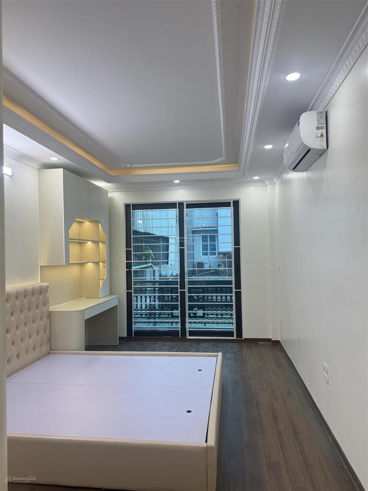 Bán nhà phường tương mai, hà nội 33m2*5 tầng có thang máy, 8,5 tỷ có thương lượng
