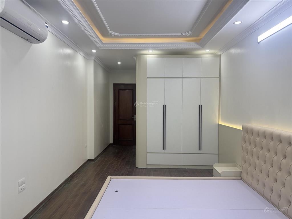 Bán nhà phường tương mai, hà nội 33m2*5 tầng có thang máy, 8,5 tỷ có thương lượng