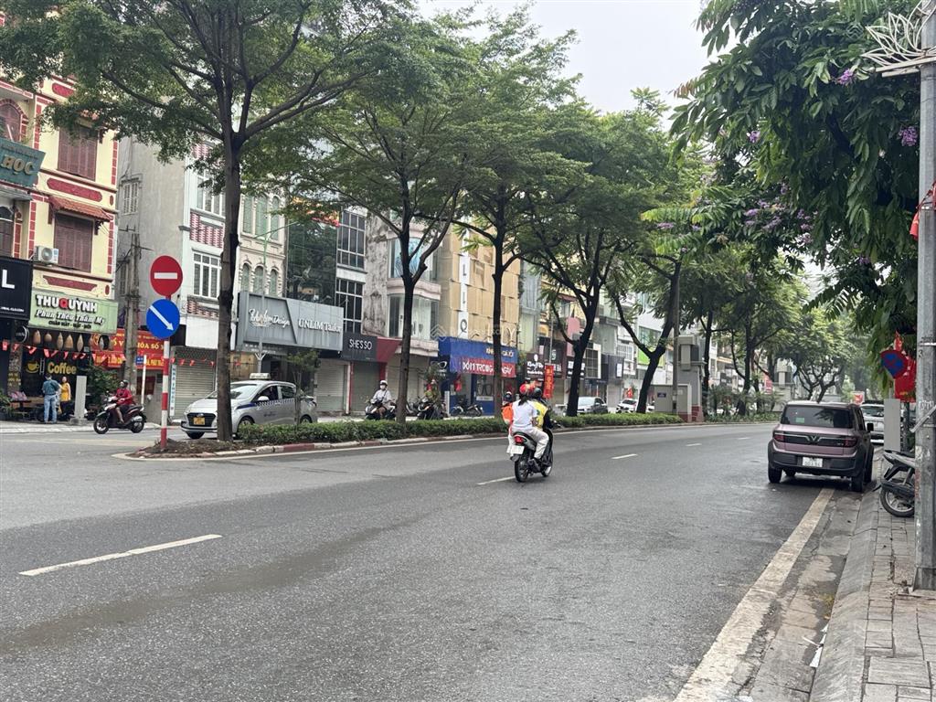 Bán nhà mặt phố kim mã, 25 tỷ, 33 m², 4pn, 4wc, chính chủ, giá tốt