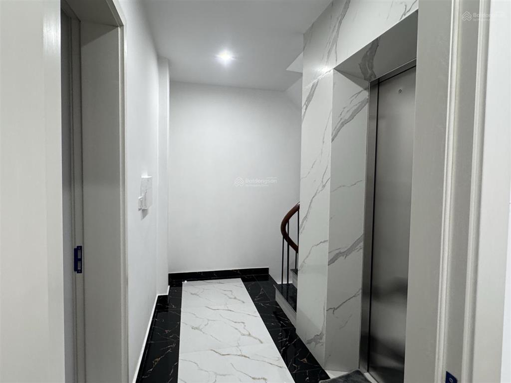 Chính chủ bán nhà sô 14 ngõ 622 minh khai, phường tương mai, hn 40m2*6tầng có thang máy
