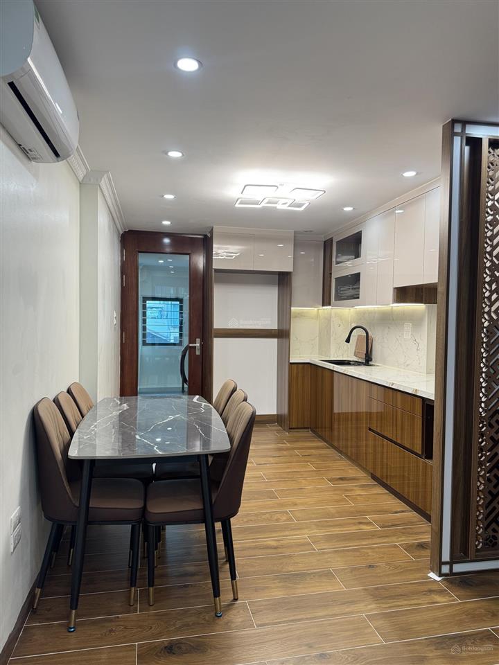 Bán nhà ngõ 622 minh khai, nằm trong khuôn viên times city 40m2*6 tầng thang máy 13,5 tỷ có bớt