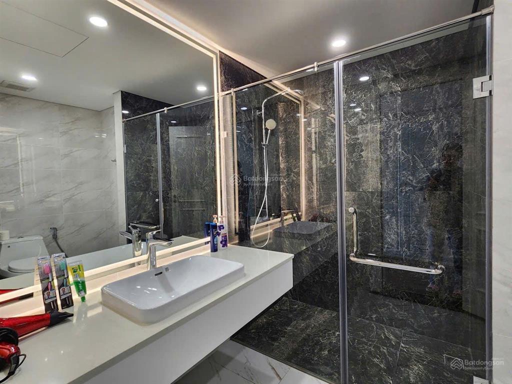 Cho thuê căn hộ cao cấp tại the lancaster 20 núi trúc, ba đình 98m2, 2pn giá 18 triệu/tháng