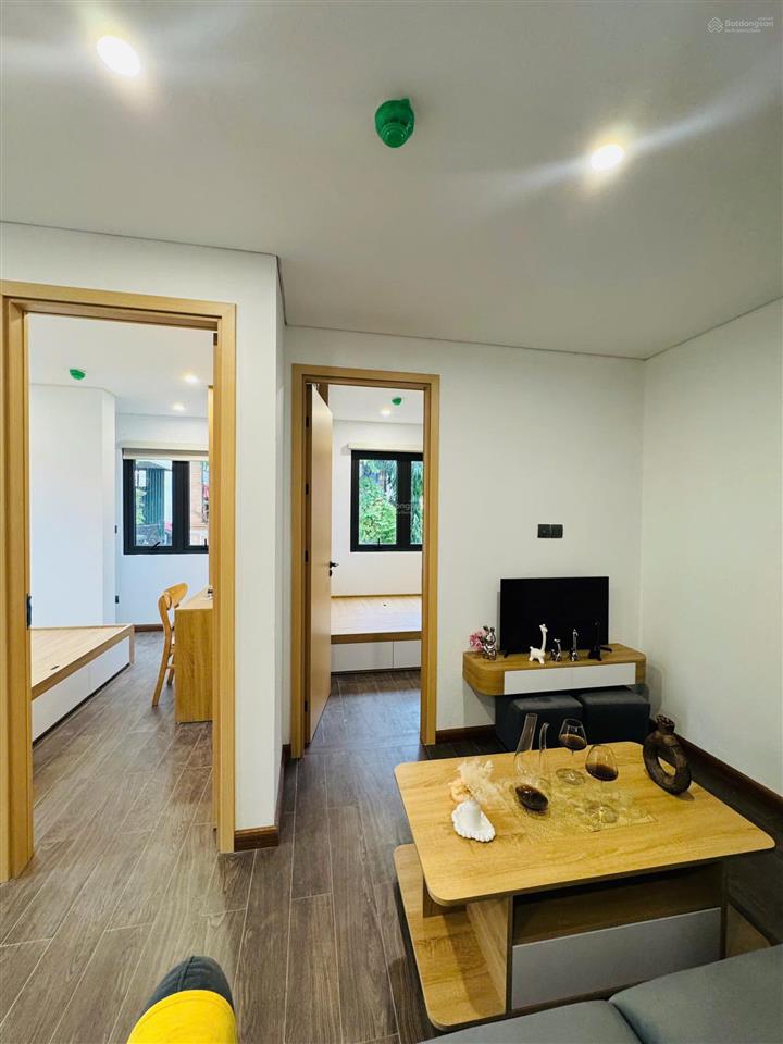 Cho thuê căn hộ 2pn mới ngay đường nguyễn chí thanh  50m2 full nội thất cao cấp!!