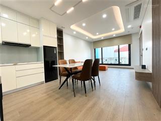 Cho thuê căn hộ 2 ngủ 1 khách tại tứ liên  tây hồ, full nội thất cao cấp, có nhận khách tây.