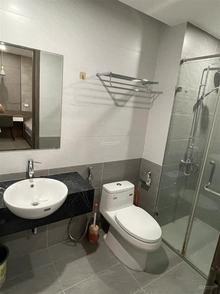 Cho thuê căn penthouse 1pn full đồ cao cấp 14 triệu, 70m2 ở ngõ 37 lê thanh nghị, hai bà trưng