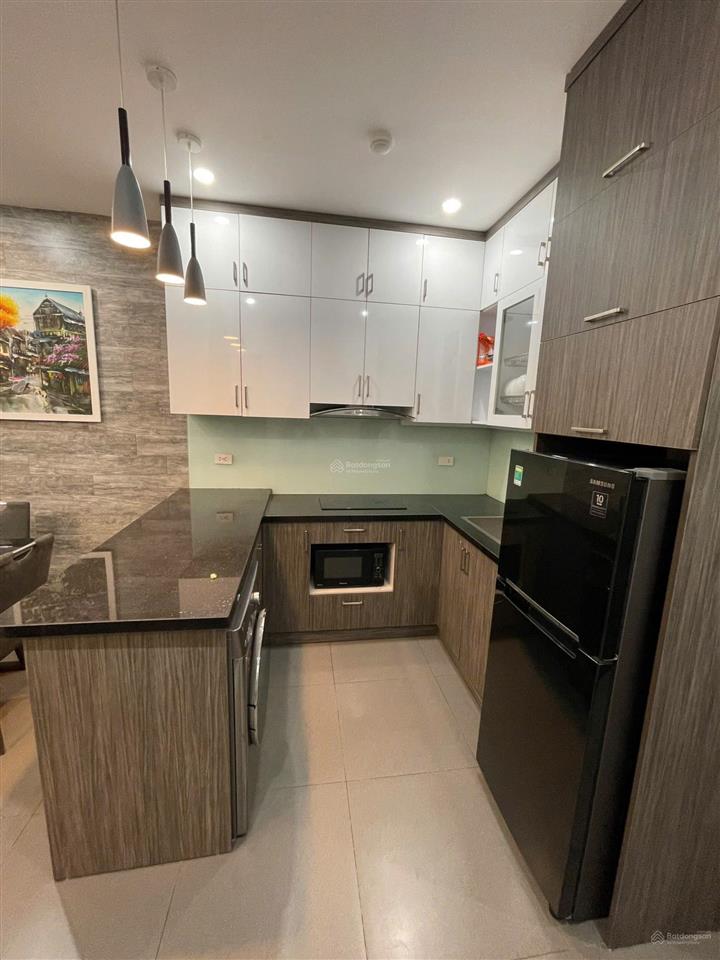 Cho thuê căn penthouse 1pn full đồ cao cấp 14 triệu, 70m2 ở ngõ 37 lê thanh nghị, hai bà trưng