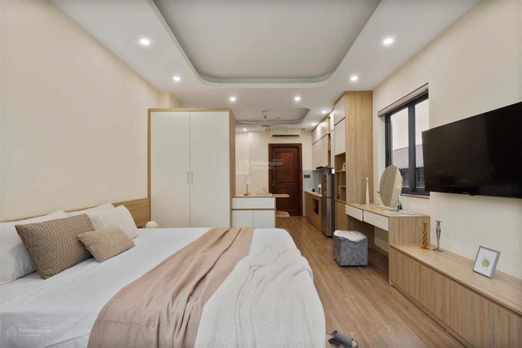 Cho thuê căn hộ mới tinh 60m2, 14tr2 ngay tại mặt phố phan đình phùng, hà nội  hot