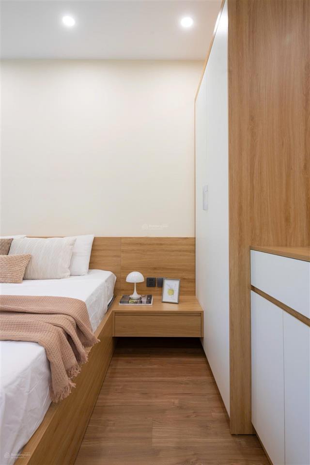 Cho thuê căn hộ mới tinh 60m2, 14tr2 ngay tại mặt phố phan đình phùng, hà nội  hot