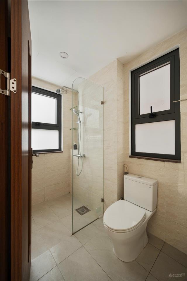Cho thuê căn hộ mới tinh 60m2, 14tr2 ngay tại mặt phố phan đình phùng, hà nội  hot