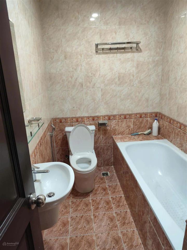 Cho thuê cc mini 1pn, 1wc, tách bếp 35m2, 11,5 triệu, tại thái văn lung, q.1, tp.hcm