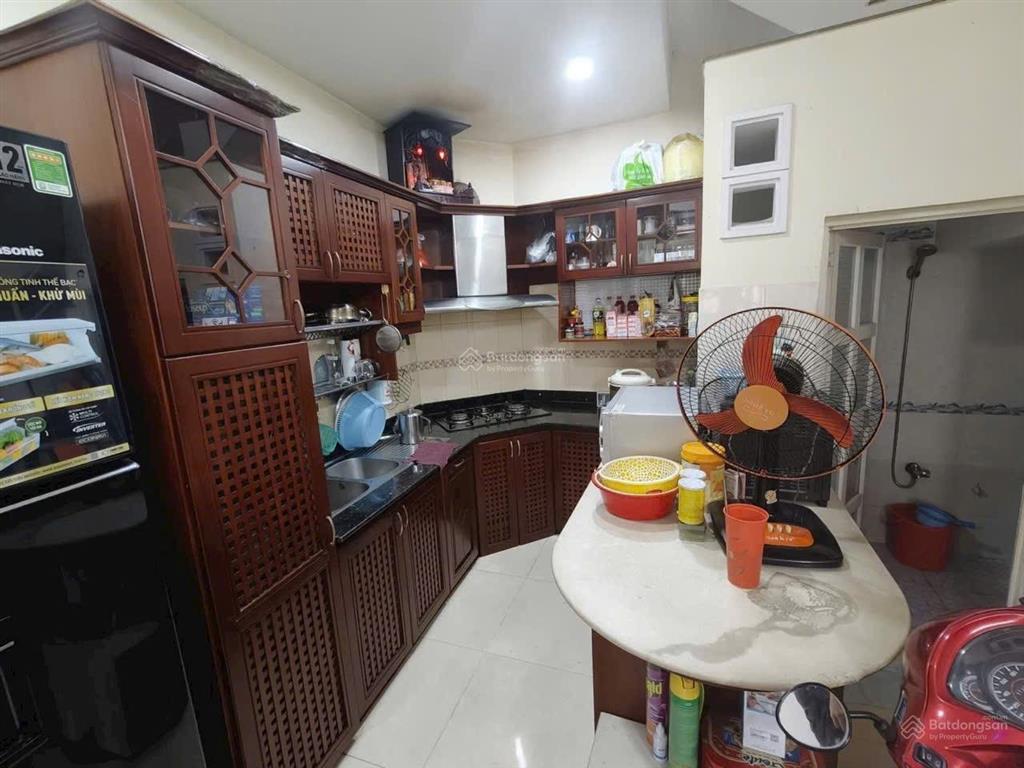 Nhà 4 tầng cách mt 50m,trần xuân soạn phường tân hưng quận 7,cực hiếm .cho thuê dòng tiền cao