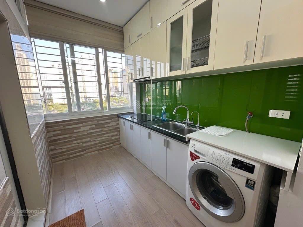 Bán căn hộ tòa a6d nam trung yên, cầu giấy, 42m2, 3.85 tỷ, sổ đỏ cc, full nội thất mới đẹp