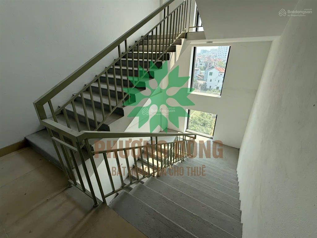 Cho thuê mb 600m2 thông sàn  toà nhà mặt tiền đại lộ lê nin (vinh  nghệ an)