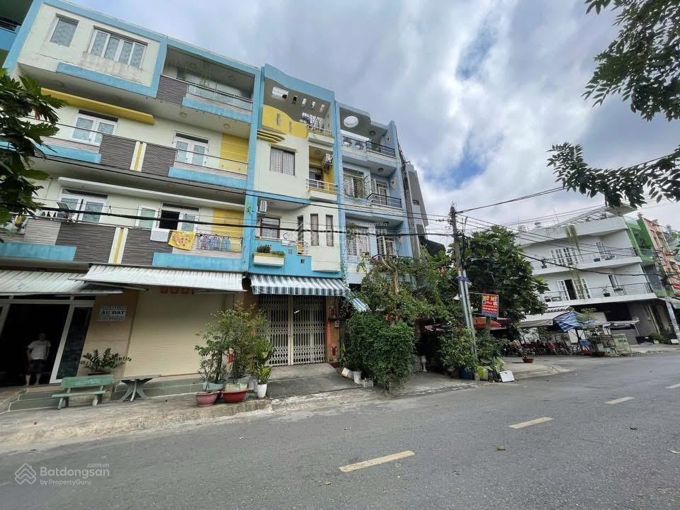 Bán nhà mt khu cư xá q6 dt 66m2 nhà 5 tầng, có hơn 10 phòng view công viên giá 9.55 tỷ