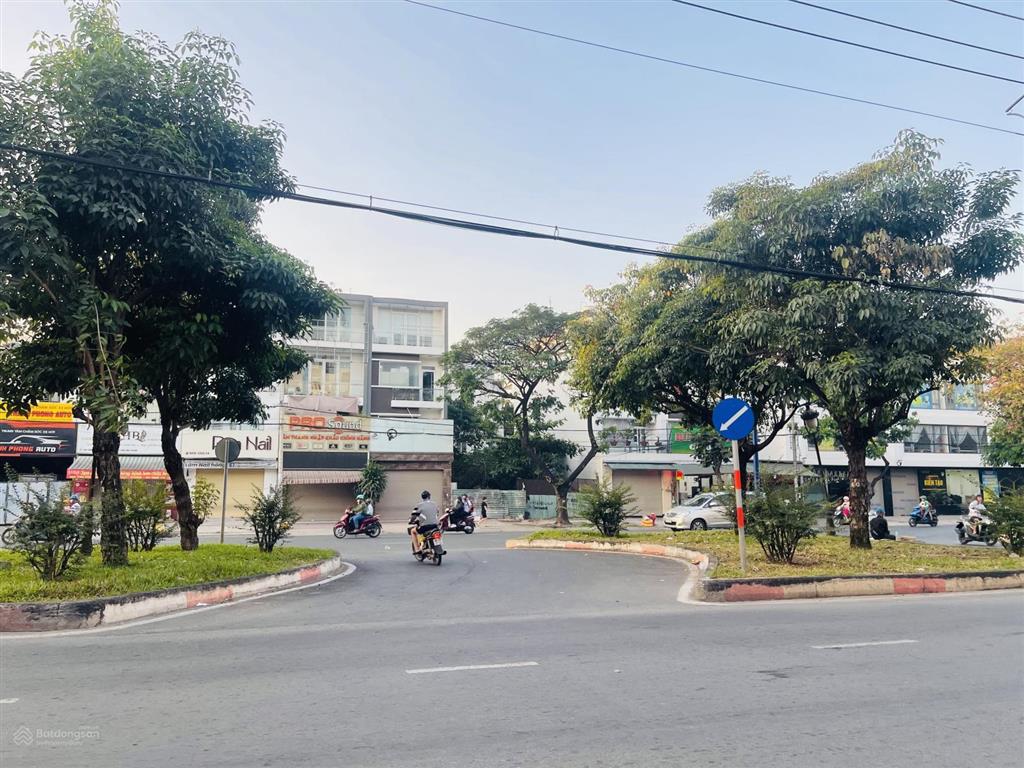 Cặp đất mtkd đường số 7 khu tên lửa dt 200m2 khu xây đồng bộ giá bán  35 tỷ tl