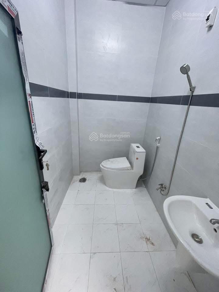 Bán nhà mtkd đường trần thanh mại, 7,55 tỷ, 88m2, 2pn, 2wc, đẹp, nhiều tiện ích, vỉa hè 5m