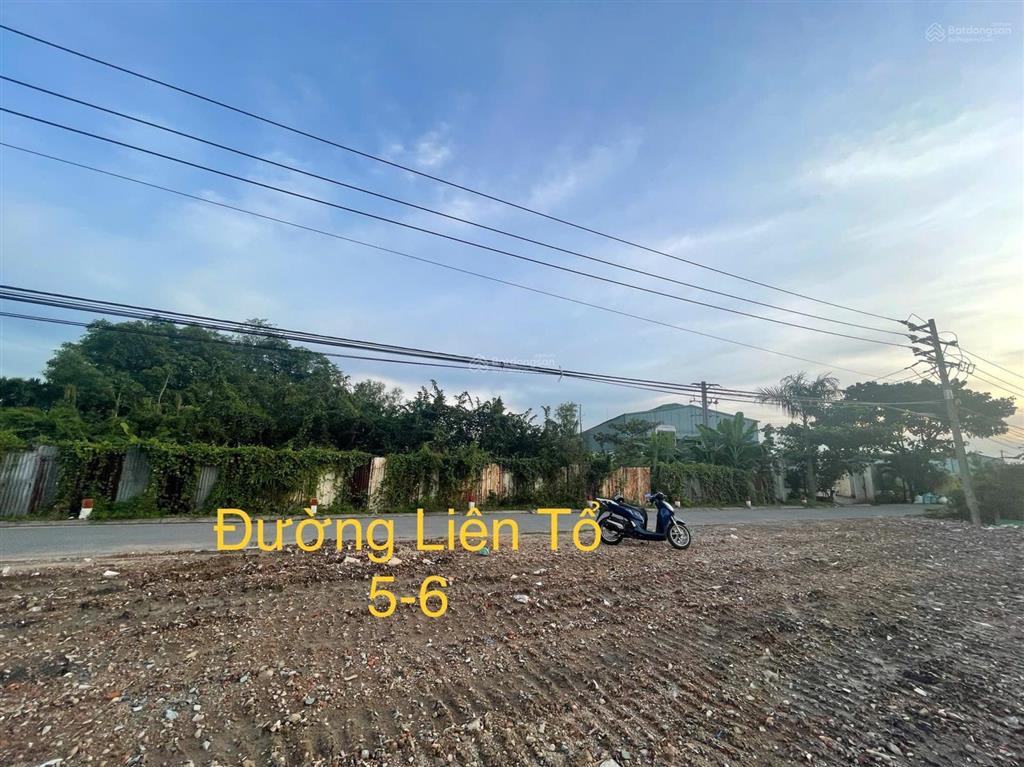 Khu đất 2mt đường kênh 8 dt 12.500m2 sát võ trần chí giá bán  5.5tr/m2