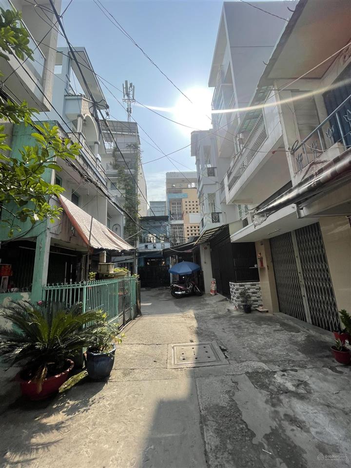 Nhà hxh đường hậu giang sát chợ bình tây dt 48m2 nhà mới 4 tầng giá bán 6.8 tỷ tl