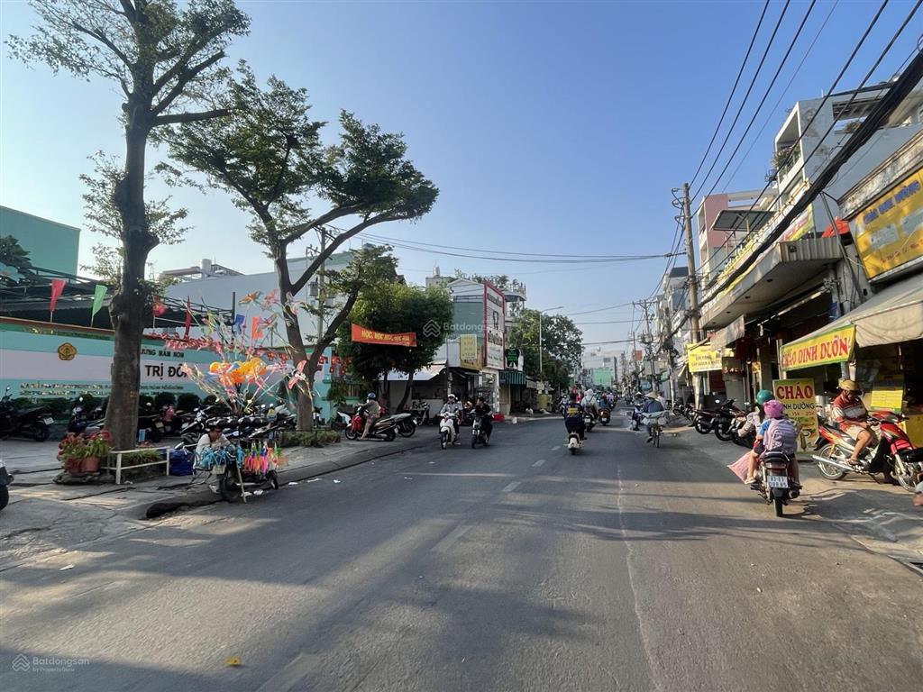 Lô đất mt trương phước phan đoạn sát chợ dt 5 x 16.5m, giá bán 8.2 tỷ (tl)