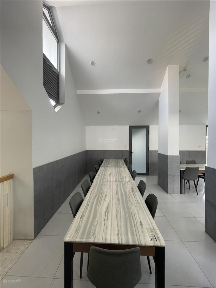 Biệt thự siêu rộng khu tên lửa, dt 400m2, 3 tầng, giá chỉ 53 tỷ