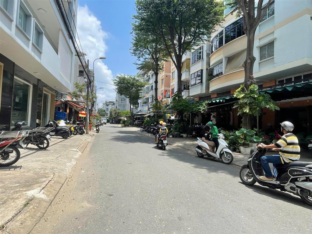 Lô đất mặt tiền khu tên lửa dt 72m² ngay chợ, chung cư, giá 8,2 tỷ tl