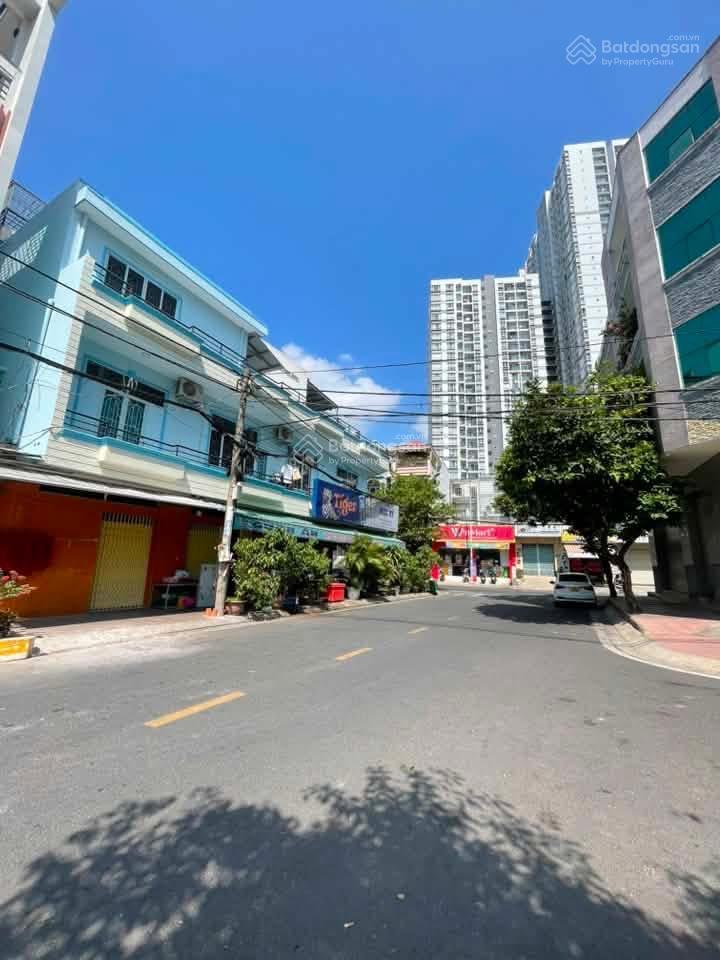 Nhà mặt tiền kinh doanh khu bình phú dt 4x18.5m, 4 tầng(4pn + 5wc) giá 13.4 tỷ