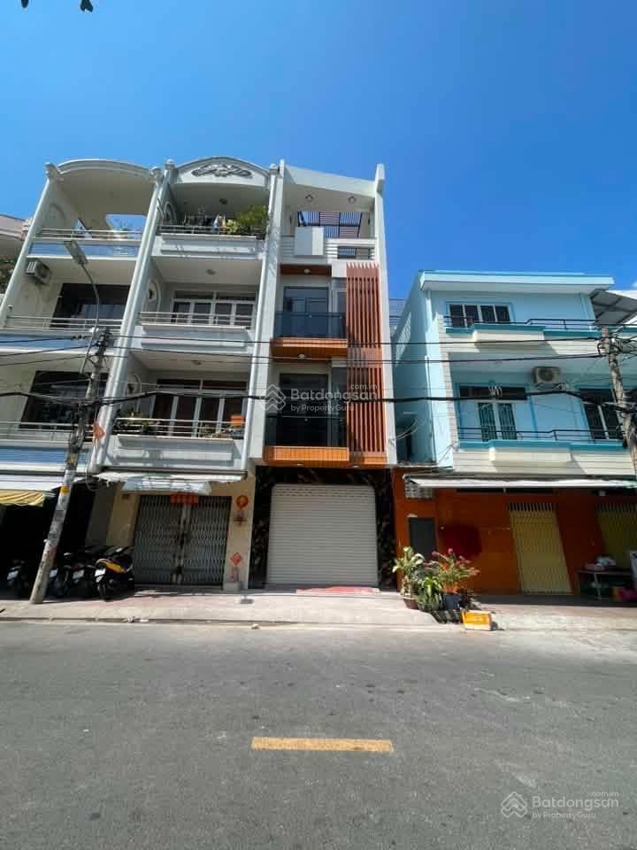 Nhà mặt tiền kinh doanh khu bình phú dt 4x18.5m, 4 tầng(4pn + 5wc) giá 13.4 tỷ
