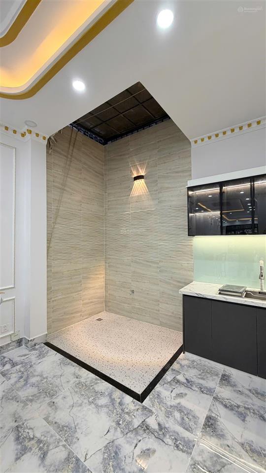 Nhà mặt tiền kinh doanh khu bình phú dt 4x18.5m, 4 tầng(4pn + 5wc) giá 13.4 tỷ