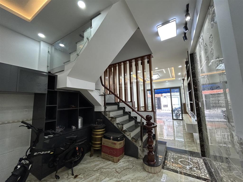 Bán nhà khu tên lửa đường số 53a dt 64m2, nhà 4 tầng (4pn + 4wc) giá bán 8.3 tỷ