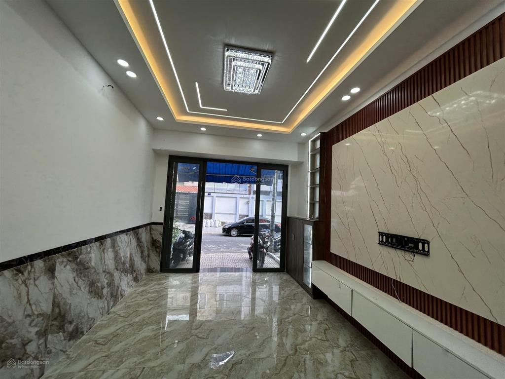 Bán nhà khu tên lửa đường số 53a dt 64m2, nhà 4 tầng (4pn + 4wc) giá bán 8.3 tỷ
