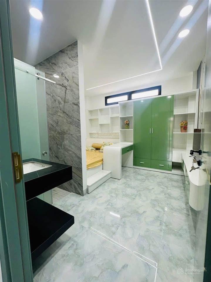 Bán nhà gần khu tên lửa đường hương lộ 2 dt 4.15x18m, 5 tầng có thang máy giá 7.6 tỷ tl
