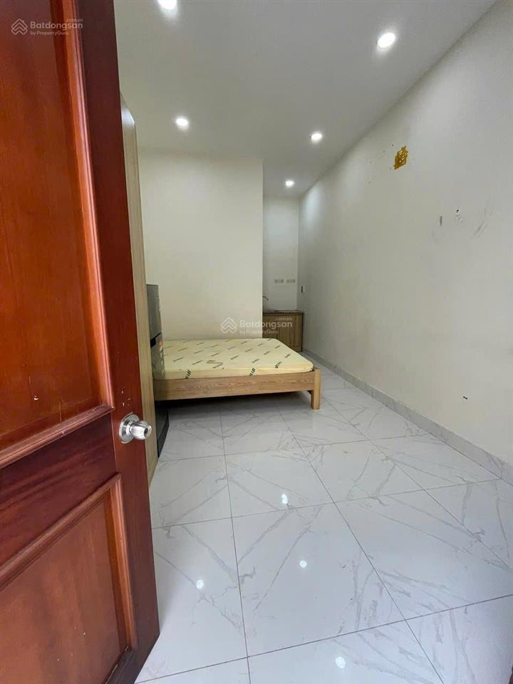 Căn hộ dịch vụ khu tên lửa dt 16m2 có đủ nội thất giá thuê 3tr/tháng